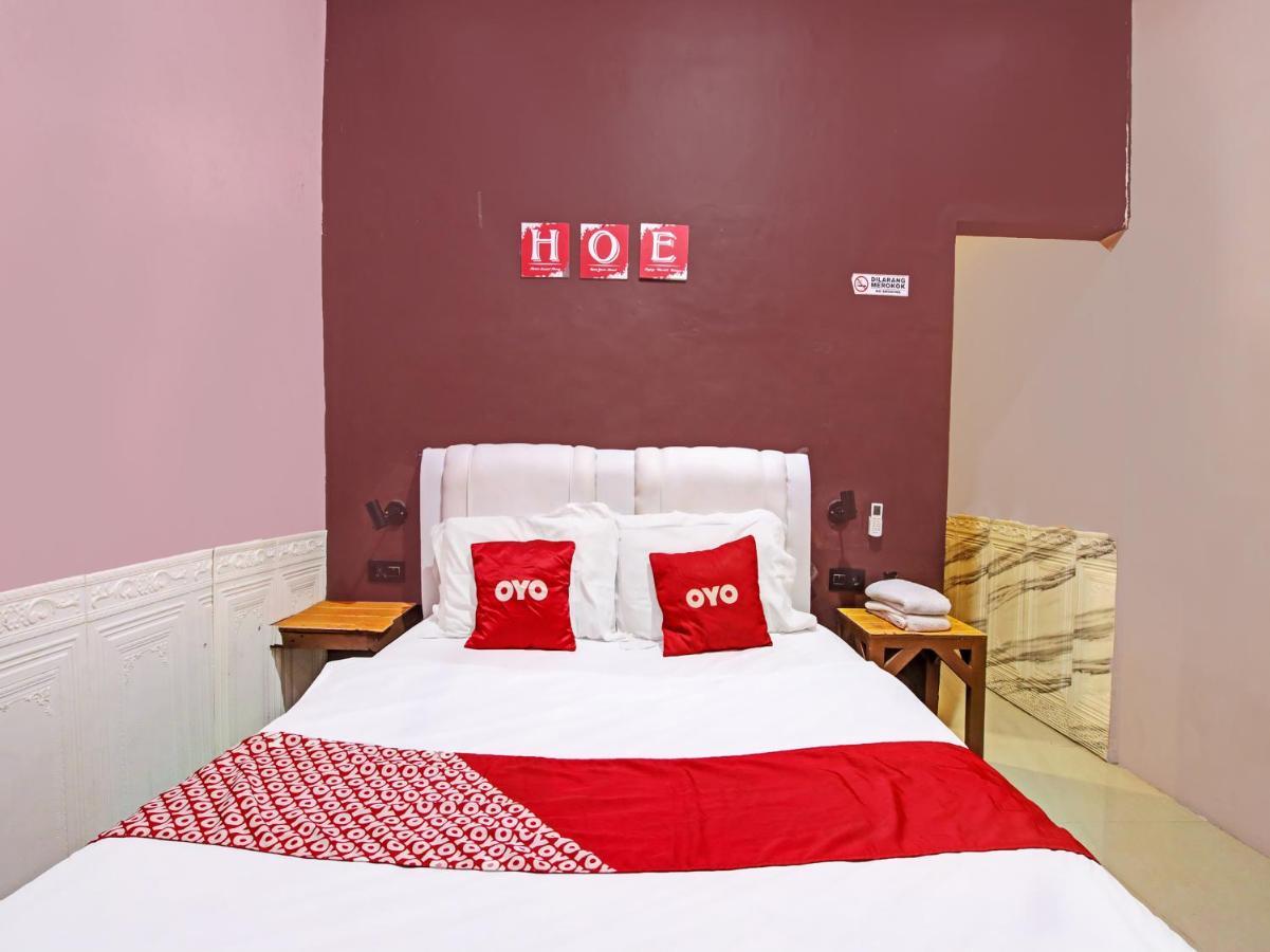 Oyo 91490 Hotel Rumah Kita Cirebon Exterior photo